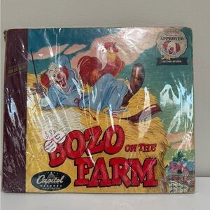Bozo on the Farm Album and record reader
